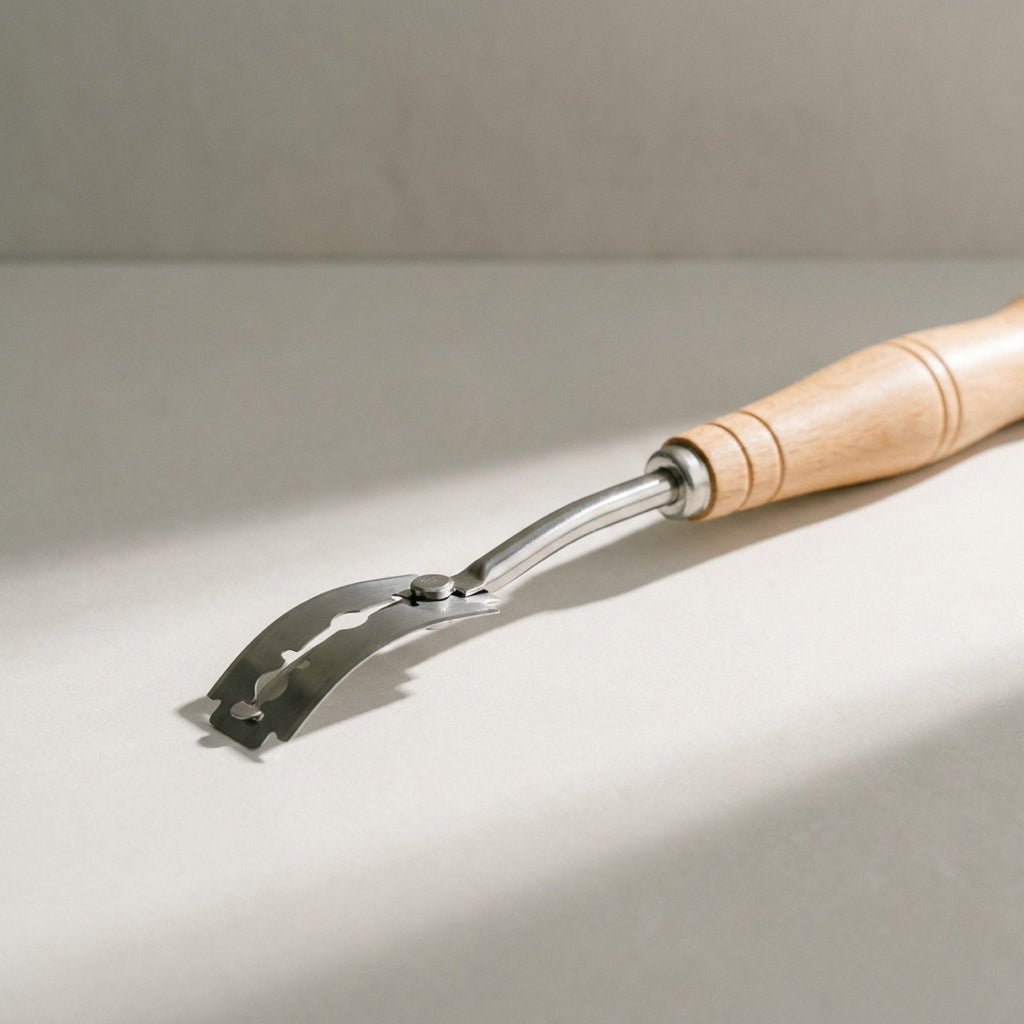 Bread Lame Razor Cutter with Handle — second angle, Kensington London